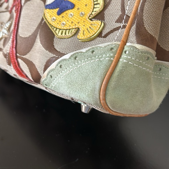 Coach Hampton Limited Edition Fish Appliqué Stachel - Picture 11 of 16